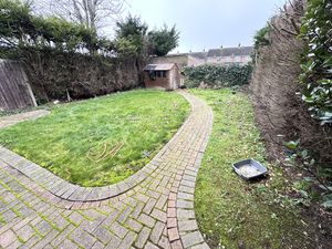 Photo 16- click for photo gallery